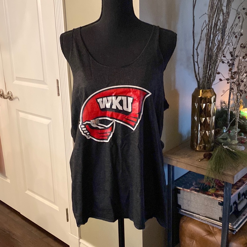 NWT!!! WKU womens tank, XL, racerback.